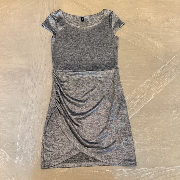 H&M Silver Metallic Gray Mini Dress Dance Party - Picture 1 of 7